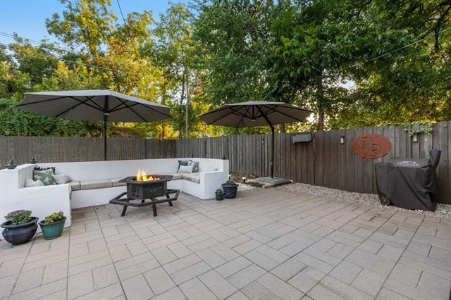 Building Photo - 5029 Locke Ave