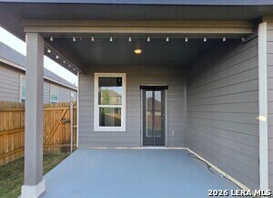 Building Photo - 250 W Flowing River Dr