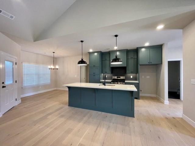 Building Photo - 1001 Parker Ln