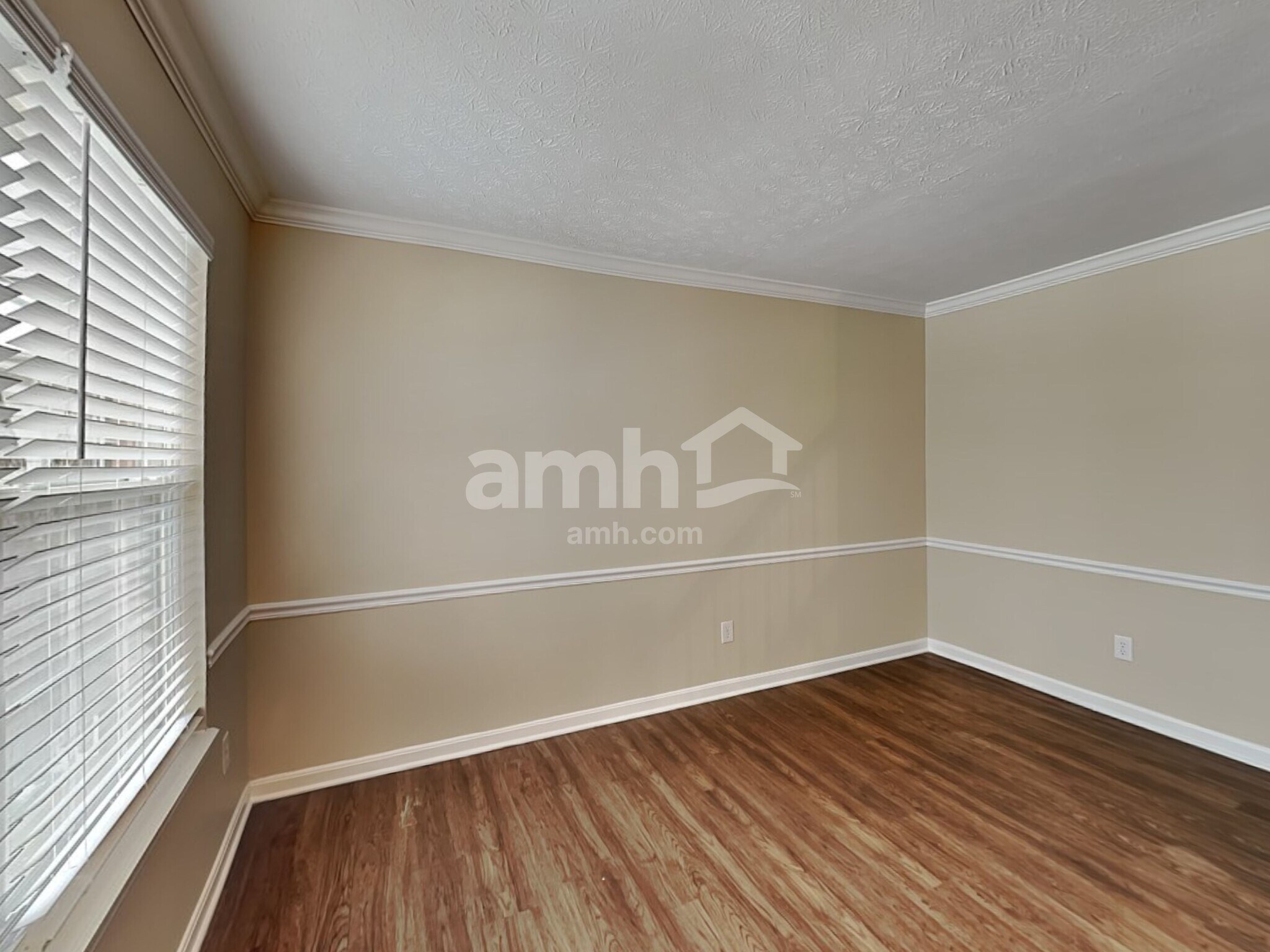 Building Photo - 8685 Woolstone Ct