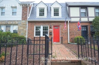 Building Photo - 2127 N Brandywine St