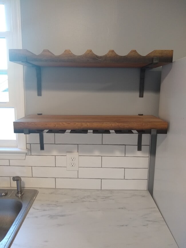 Unit 339 kitchen - 339 Stokes Ave SE