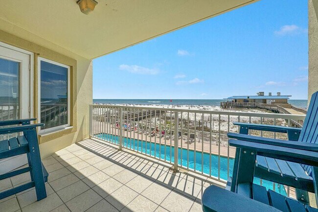 Building Photo - 409 E Beach Blvd