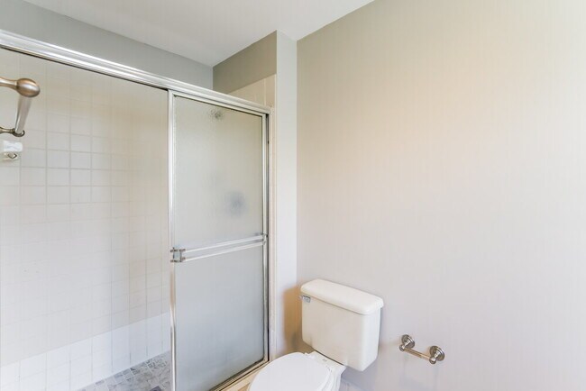 Building Photo - 5477 NW 44th Way