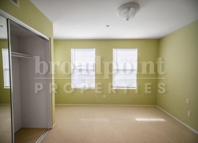 Building Photo - 1722 Morgans Ave