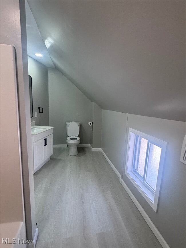 Building Photo - 2000 Forestdale Ave