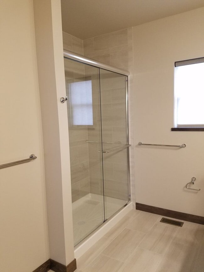 Building Photo - New construction 3 Bed 2 Bath w/ double at...