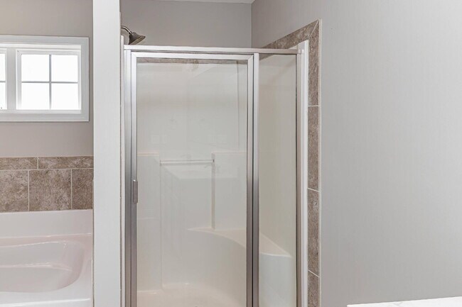 Building Photo - STUNNING & SPACIOUS! GANDER LAKE 4 BR | 3 BA IN PIKEVILLE SCHOOL DISTRICT *LAWN CARE INCLUDED!*