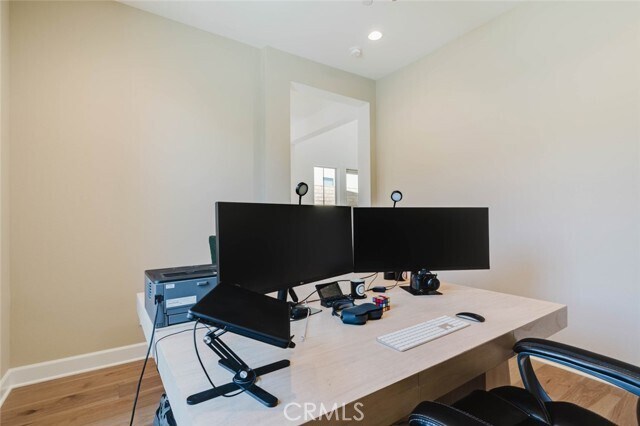 Building Photo - 11716 Canoga Ave