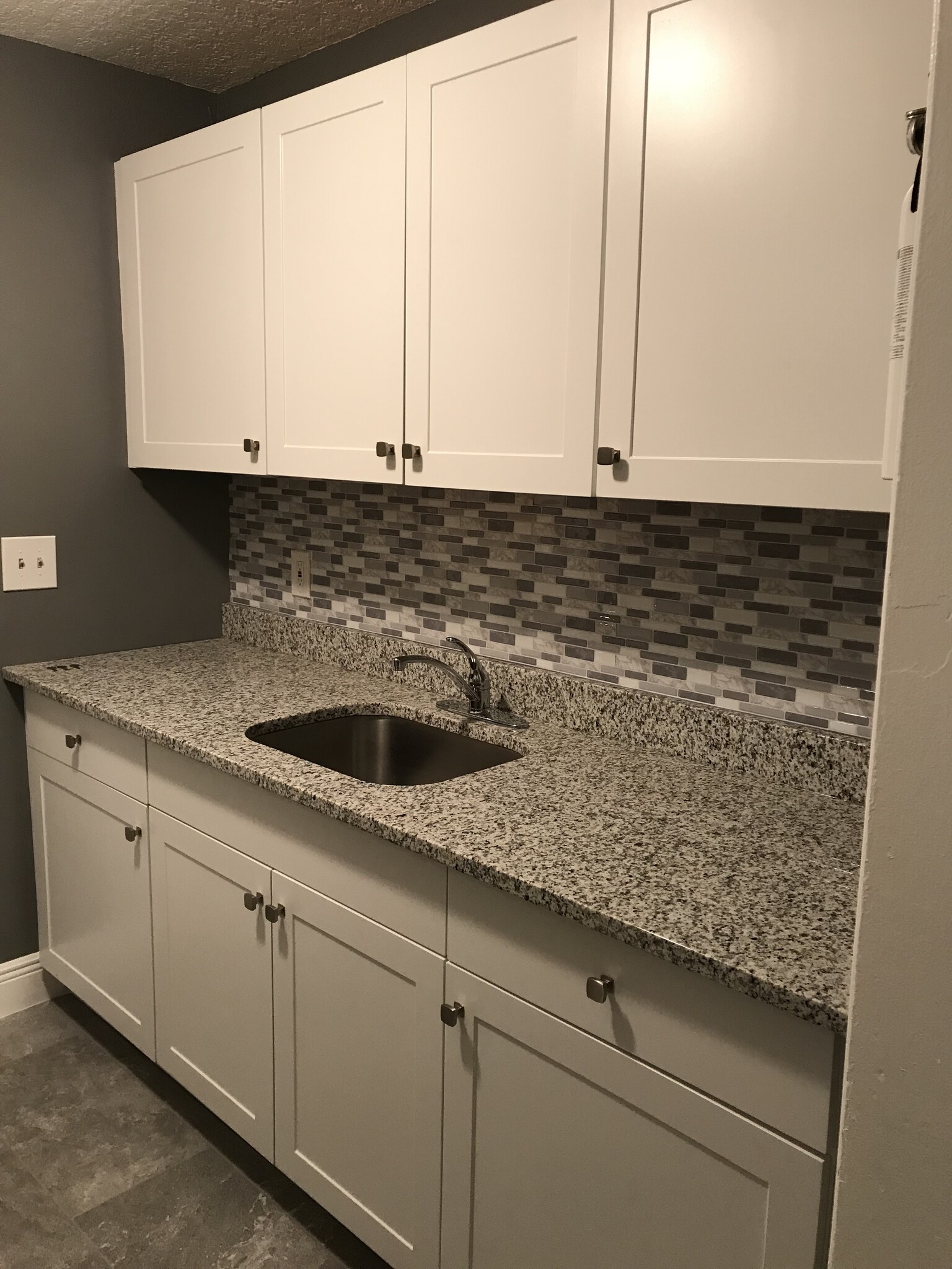 Granite Countertops - 128 NW 13th Avenue