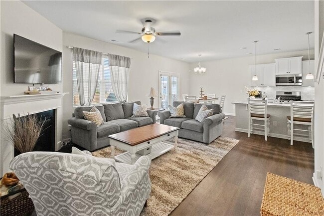 Building Photo - 6755 Scarlet Oak Way