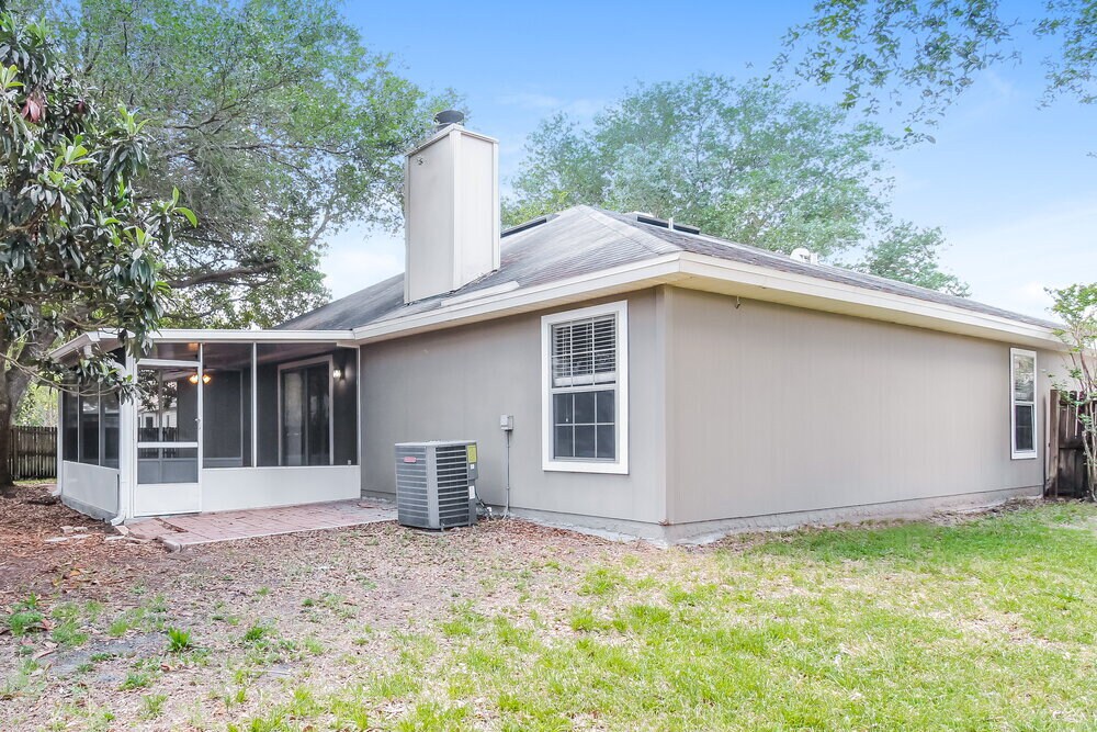 Building Photo - 13967 Ridgewick Dr