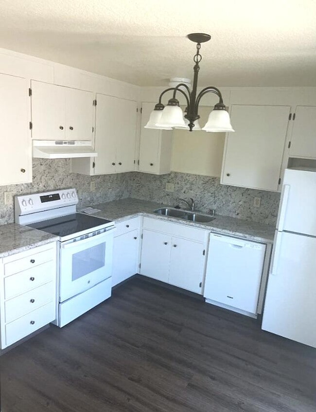 Building Photo - 42 Washington St