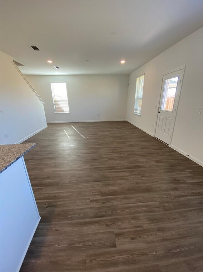 Building Photo - 21114 Dolphin Bay Ln