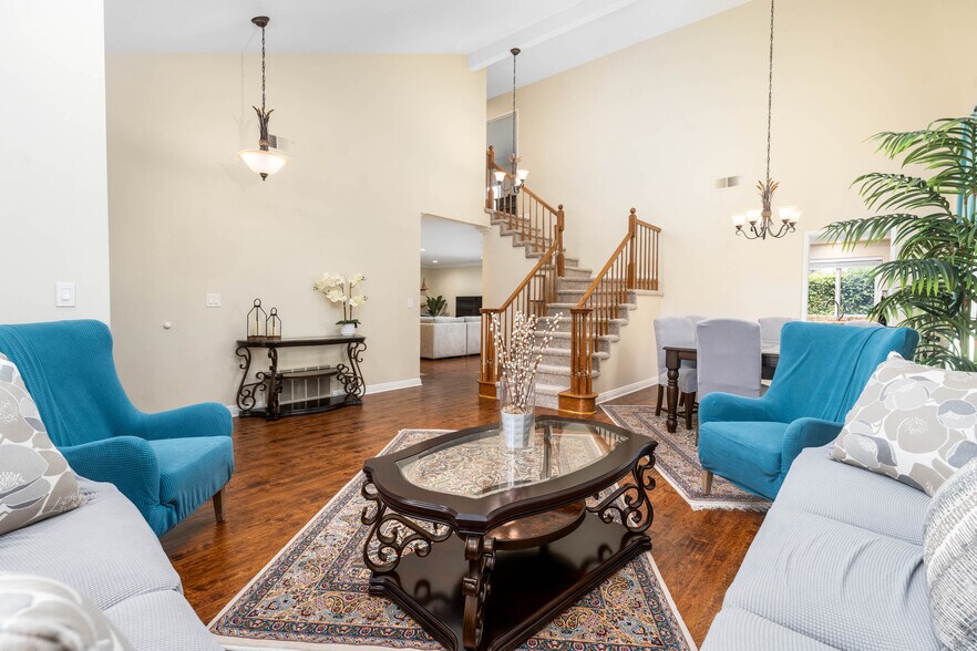 Building Photo - 2286 Willow Ave