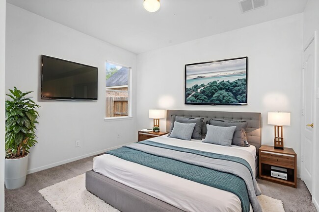 Building Photo - 6914 Grants Hollow Ln