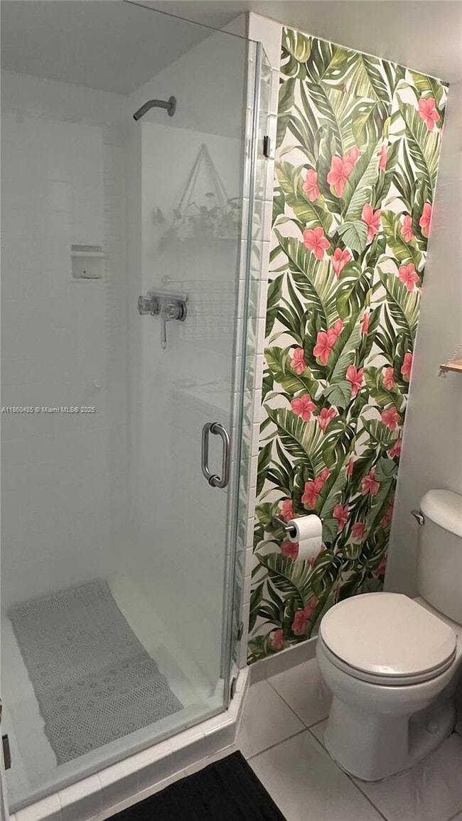 Building Photo - 1450 Brickell Bay Dr