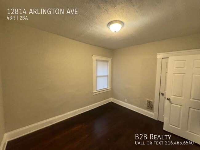 Building Photo - 12814 Arlington Ave