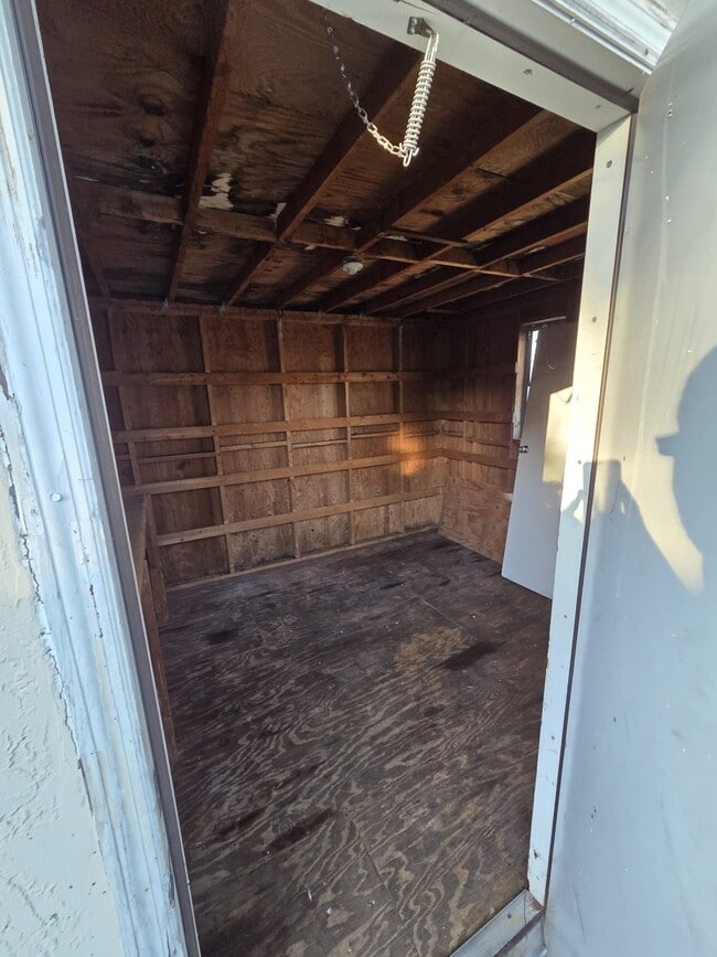 Building Photo - 5751 SW 37th St