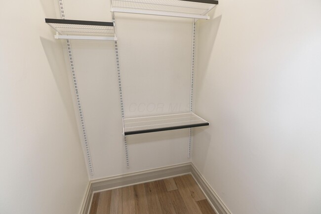 Building Photo - 828 City Park Ave