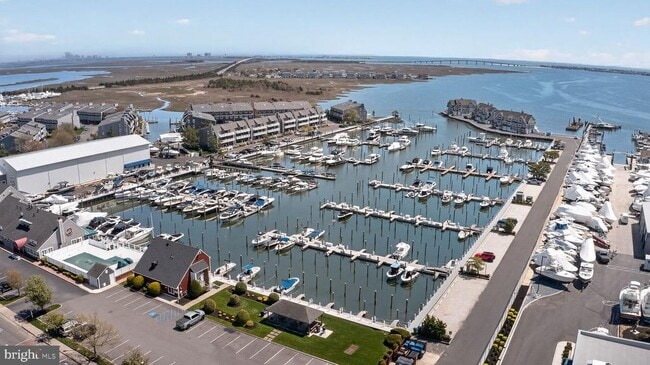 Building Photo - 1401 Harbour Cove