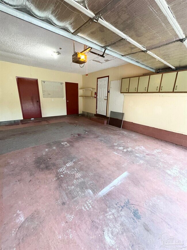 Building Photo - 3821 Collingswood Rd