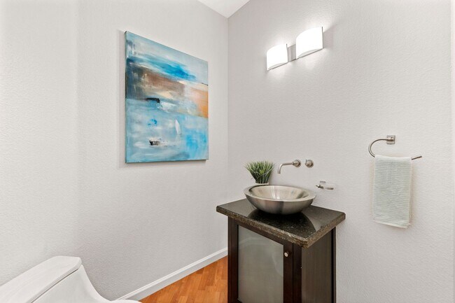 Building Photo - Beautiful Custom Built, Two-Story Home on ...