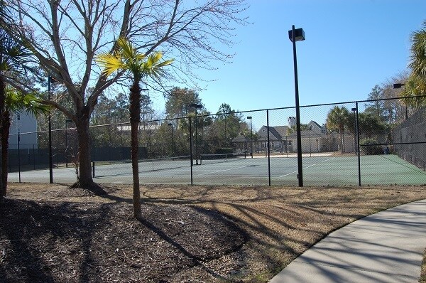 Building Photo - 9768 Leyland Dr