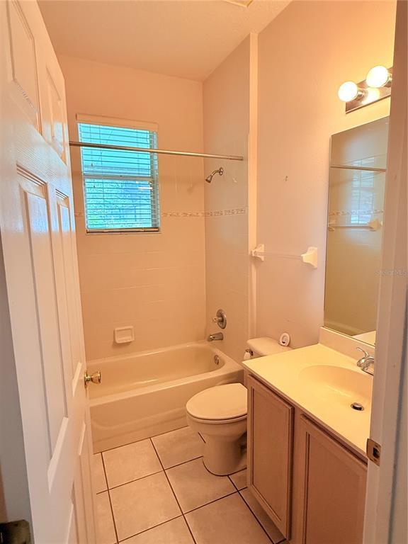 Building Photo - 1214 Shagrock Ct