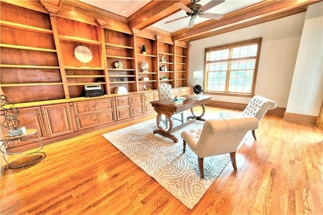 Building Photo - 3657 Peachtree Rd NE