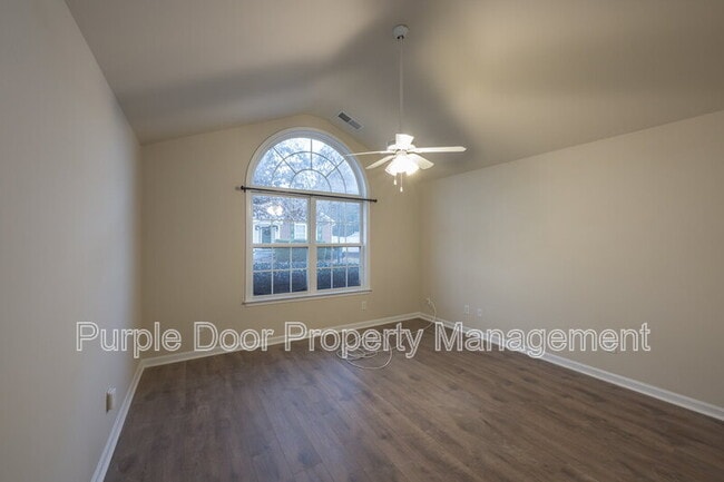 Building Photo - 507 Highland Falls Dr