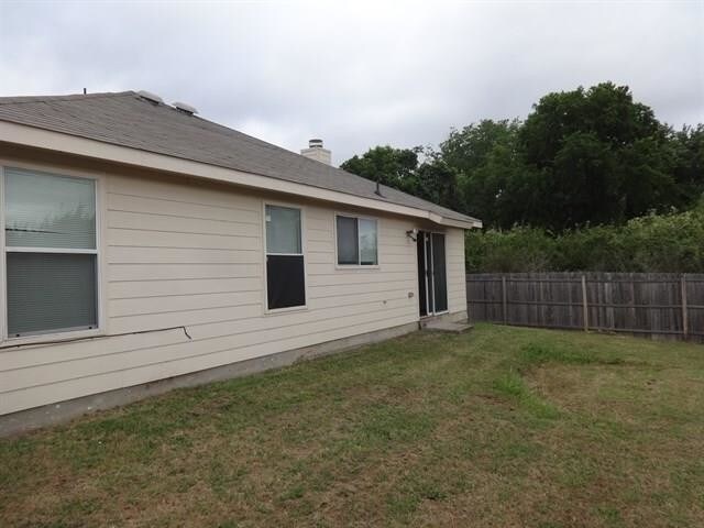 Building Photo - 6728 Shadow Creek Dr