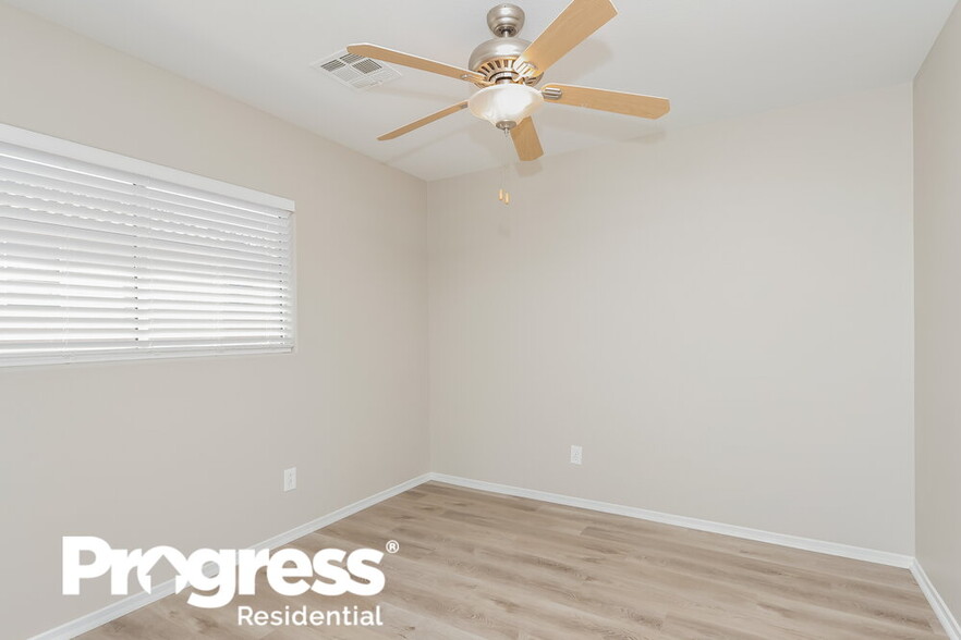 Building Photo - 11795 Bergamo Ct