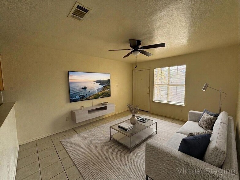 Building Photo - 1300 Dugger Cir