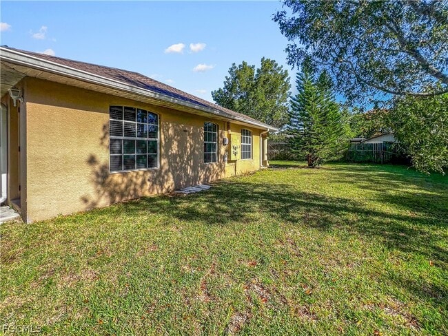 Building Photo - 13437 First St