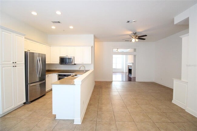 Building Photo - 132 NE 4 St