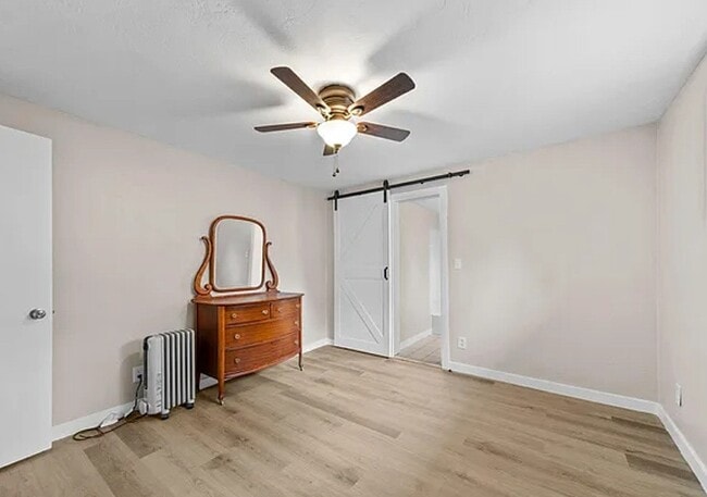 Building Photo - 2221 Curry Ln
