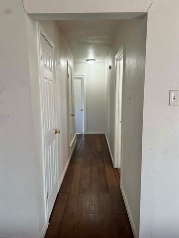 Building Photo - 2454 Whit Dr