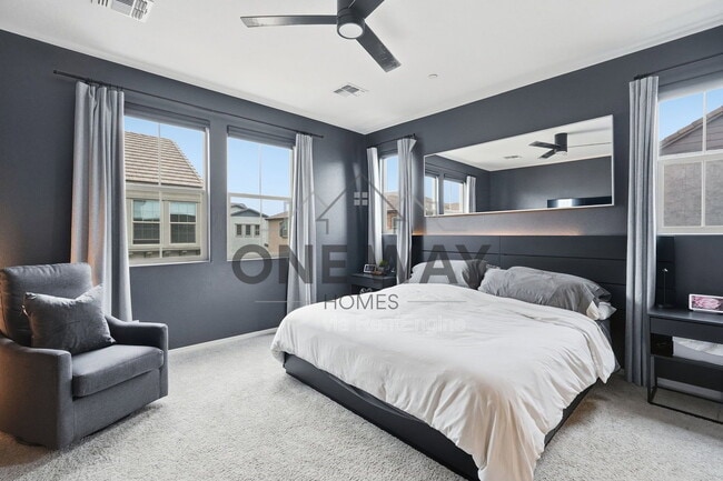 Building Photo - 1685 E Chelsea Ln