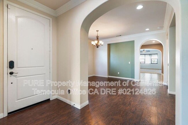 Building Photo - 46342 Lone Pine Dr