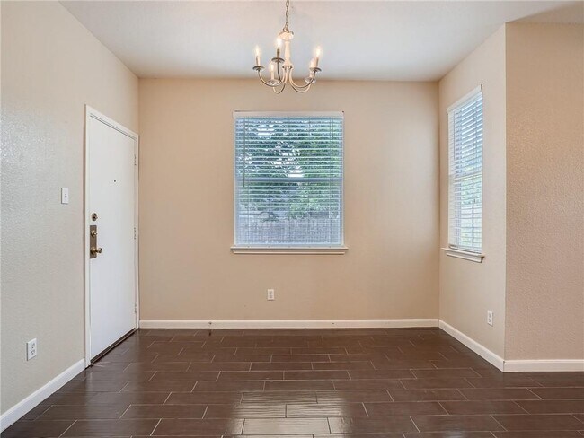 Building Photo - 13913 Harris Ridge Blvd