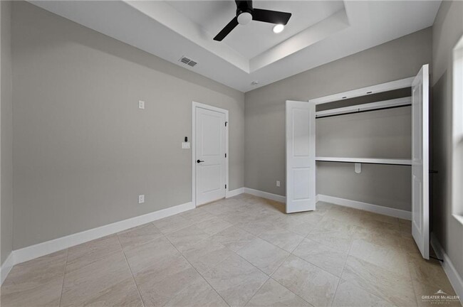 Building Photo - 24 Alegre Dr