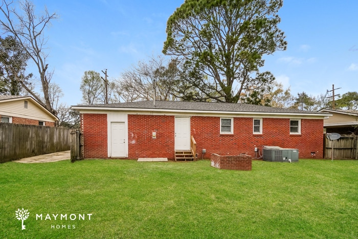 Building Photo - 532 Amy Dr