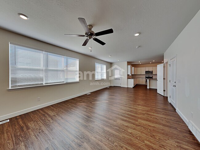 Building Photo - 2308 E Tumbleweed Rd