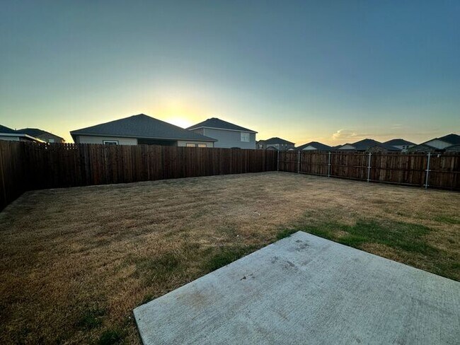 Building Photo - Single Family house in Crowley 76036