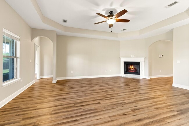 Building Photo - 24 Mozart Ln