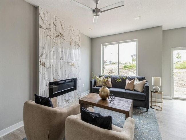 Building Photo - 15561 Rocklyn Place