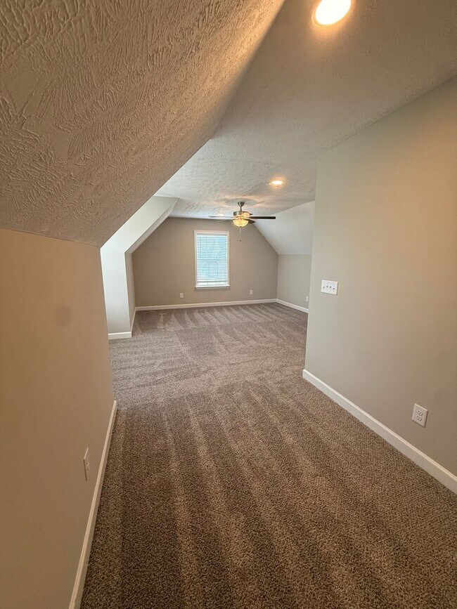 Building Photo - New Construction 3 Bedroom 2 bathroom for Lease