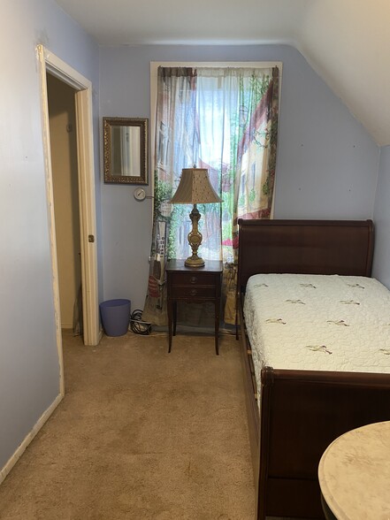 Primary Photo - 24 Linden Pl