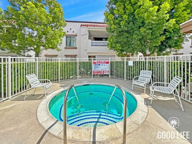Building Photo - Bright 2BD/2BA Corner Unit Condo in Mira Mesa with Dual En-Suite Baths, Patio & Pool
